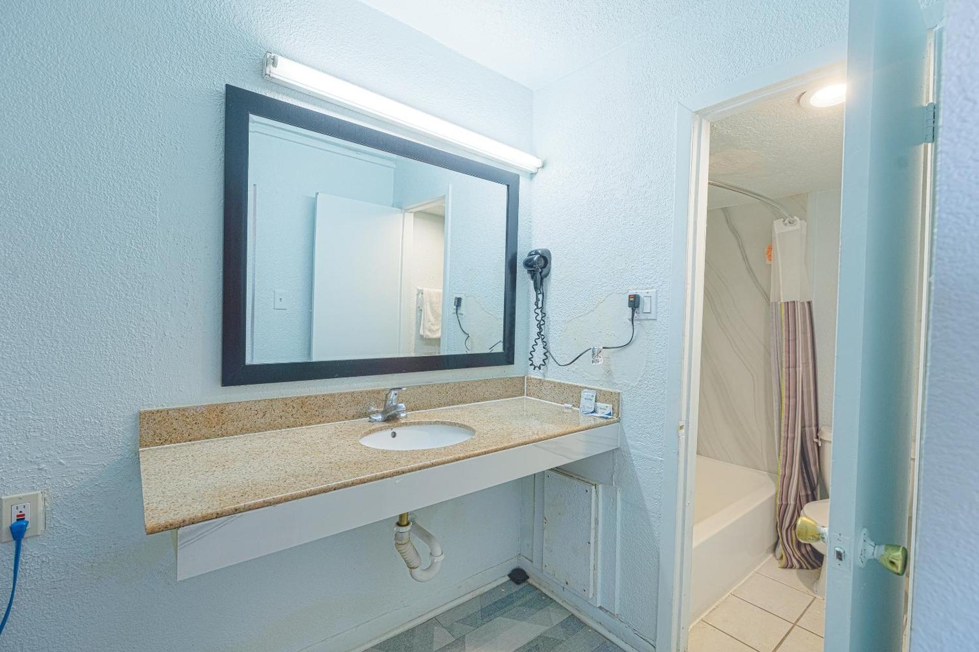 Oyo Hotel Houston, Tx Near Medical Center Nrg Stadium Екстер'єр фото